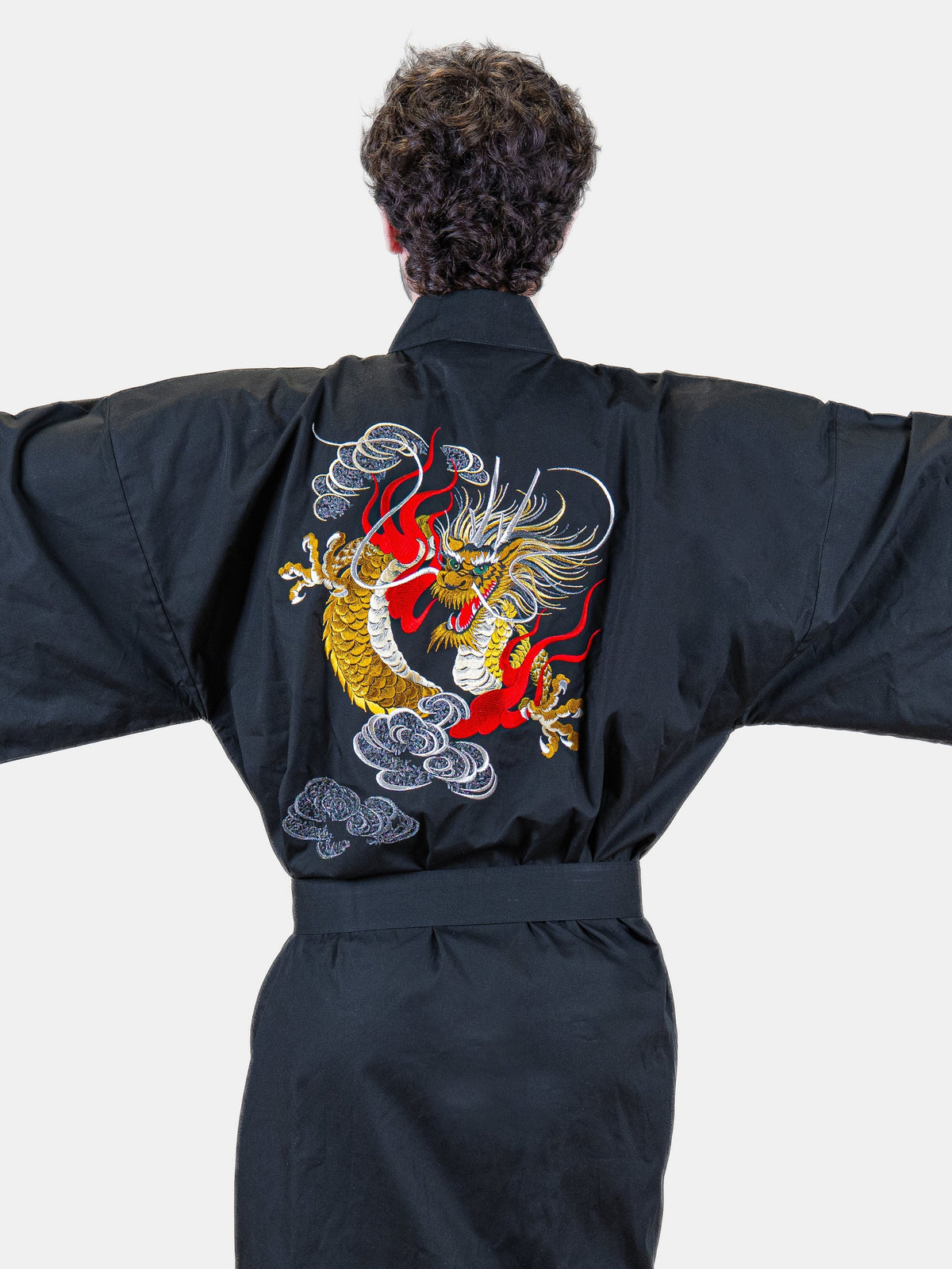 Happi-kimono Herre Oversize – Broderet Drage