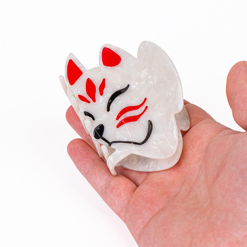 Japansk hårspænde med kitsune-maske