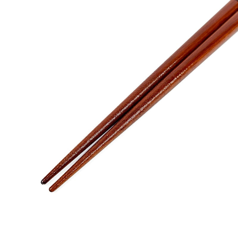 Japanske spisepinde med hval