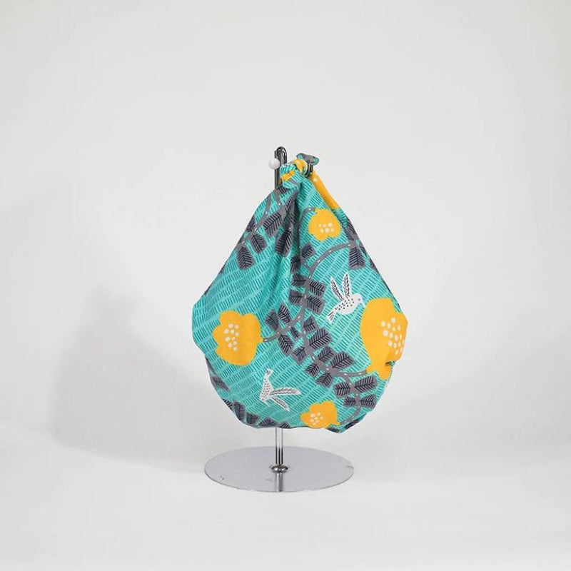 Furoshiki Green Hummingbirds - 70x70 cm