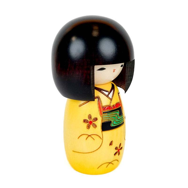 Gul Kokeshi-dukke