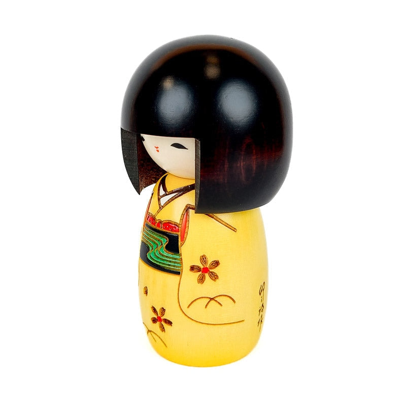 Gul Kokeshi-dukke