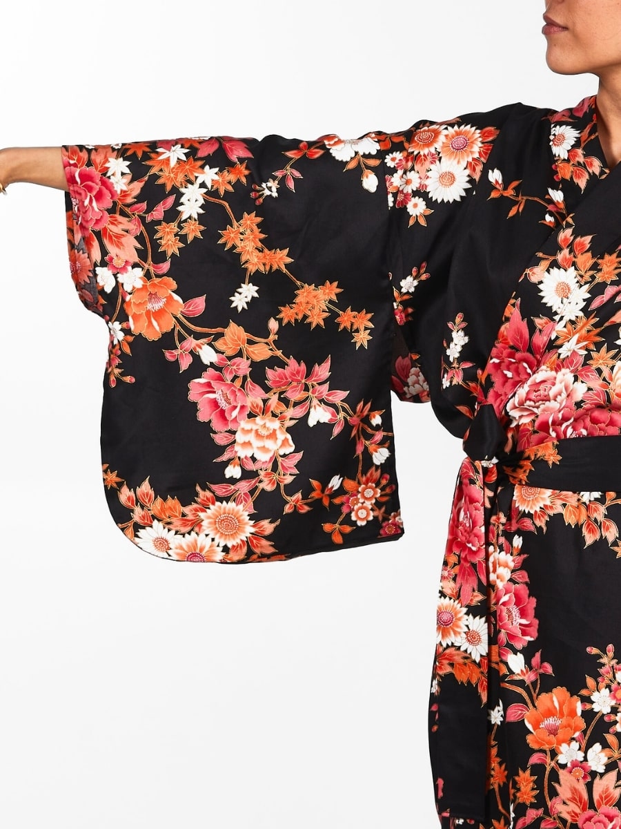 Japansk kimono til kvinder Sakura to Botan Én størrelse