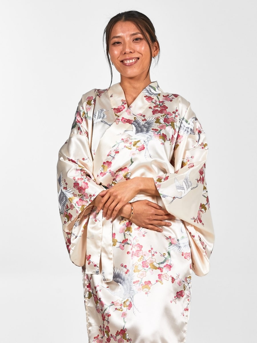 Japansk kimono til kvinder Ume to Tsuru Én størrelse