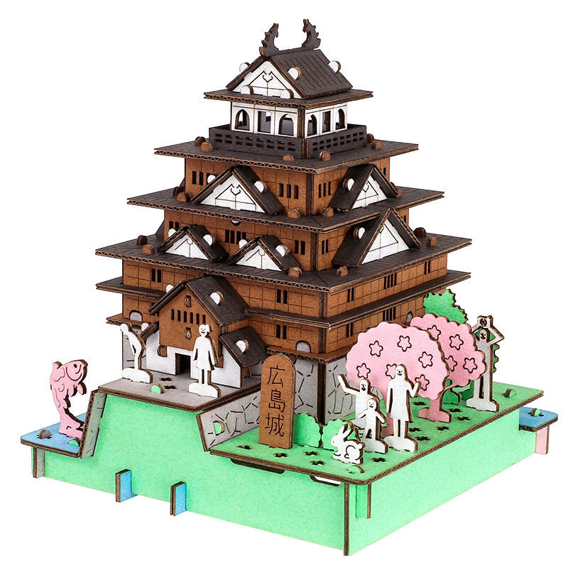 Japansk miniaturemodel - Hiroshima Slot