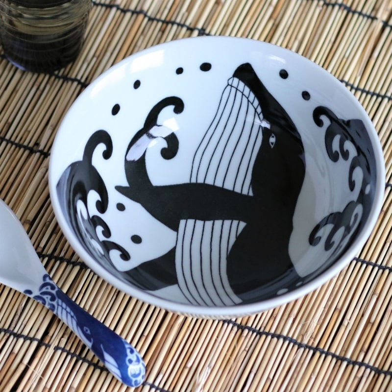 Japansk Ramen-skål med hval