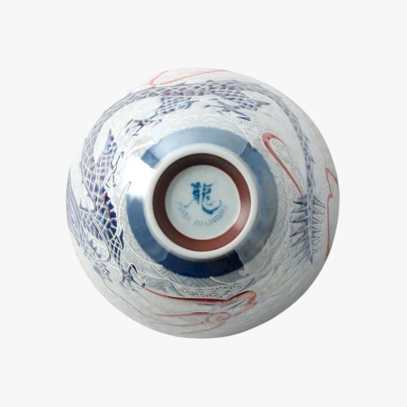 Keramisk skål med japansk drage