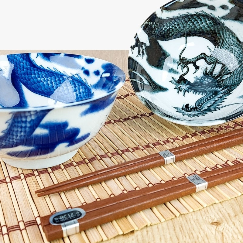 Sæt med 2 japanske skåle med drage